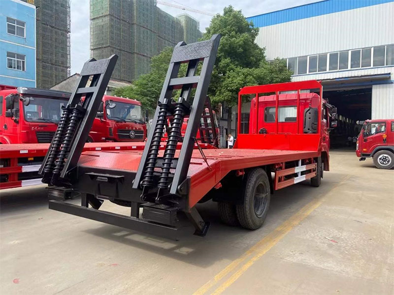 國(guó)六東風(fēng)錦程單橋平板運(yùn)輸車