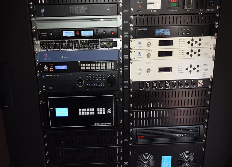 福特F150動中通指揮車